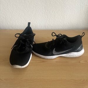 Nike Black and White Running Shoes